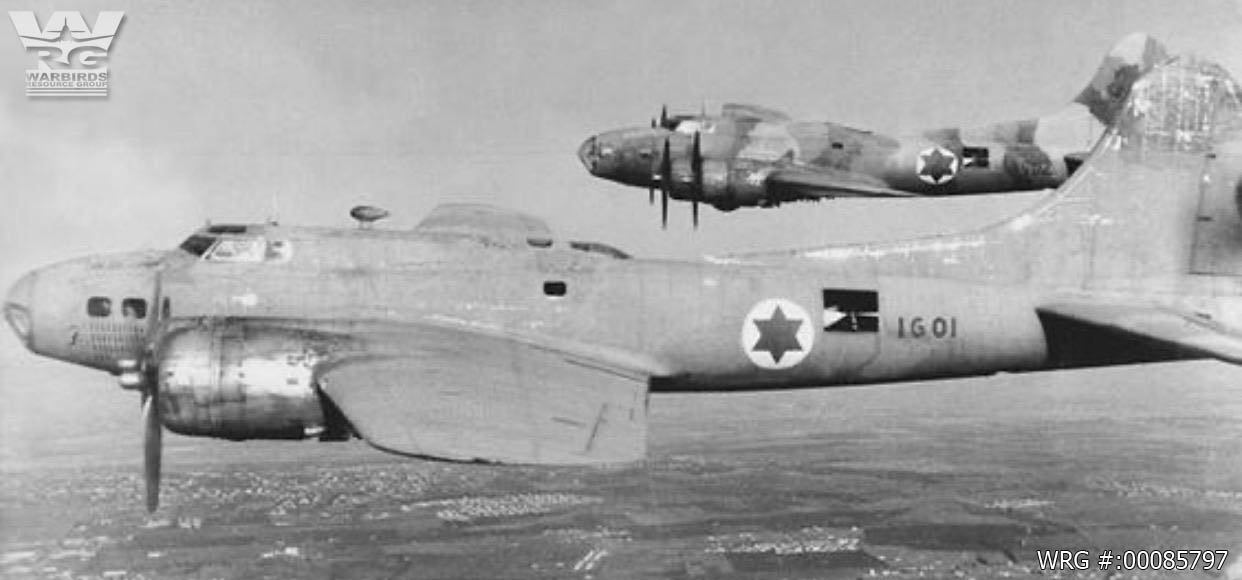 B-17 Flying Fortress 44-83753