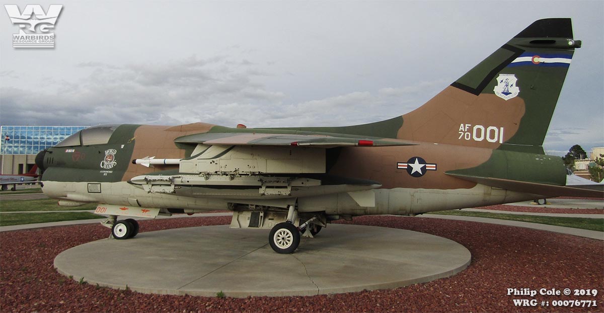 A-7 CORSAIR II 70-1001