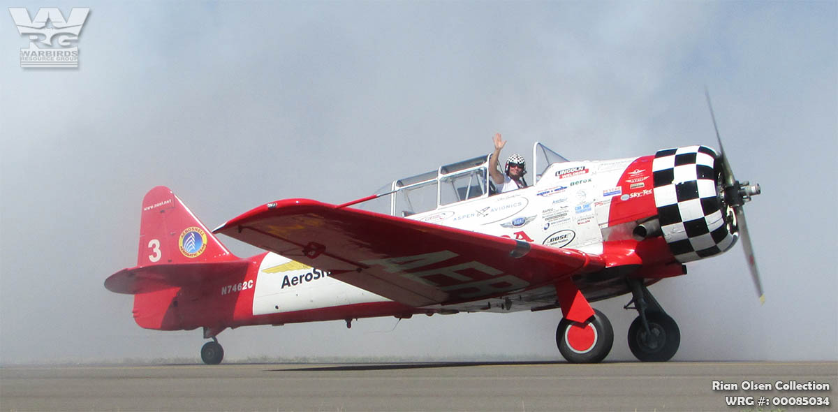 AT-6F Texan 44-82489